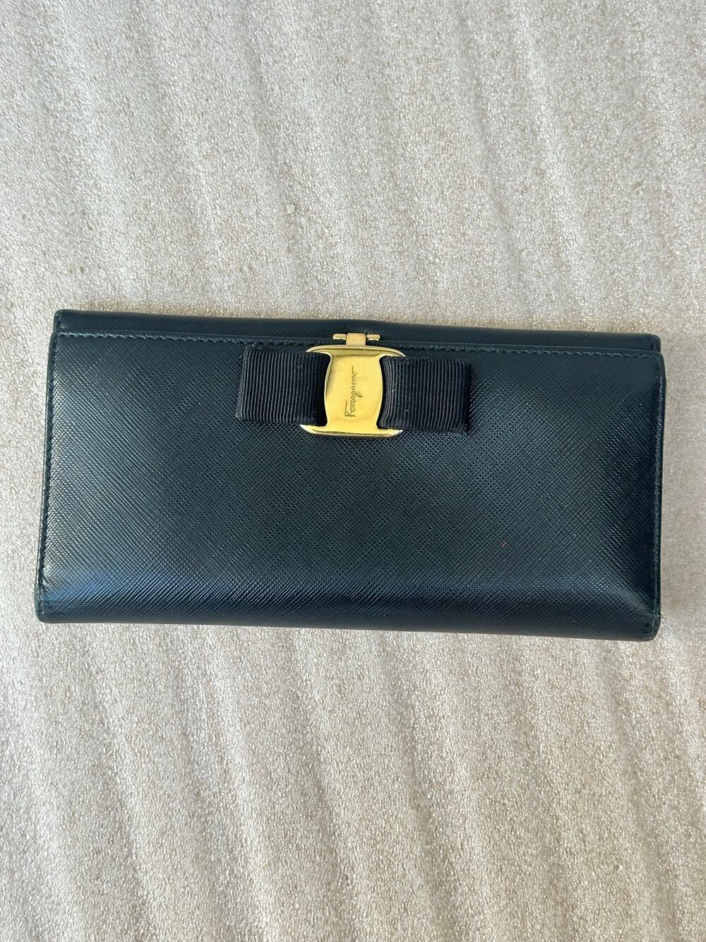 Salvatore Ferragamo Black Saffiano Leather Vara Bow Wallet Made in Italy
